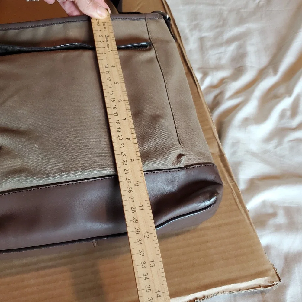 Coach Heritage Web Canvas Messenger Bag Khaki Brown Crossbody F70820